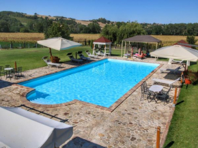 Deluxe Mansion in Pontecuti PG with Swimming Pool